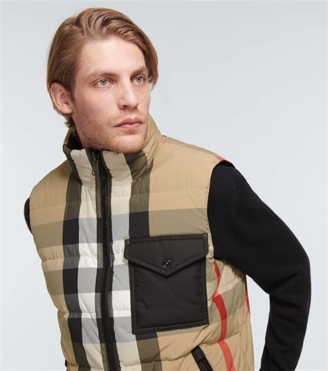 burberry reversible gilet|More.